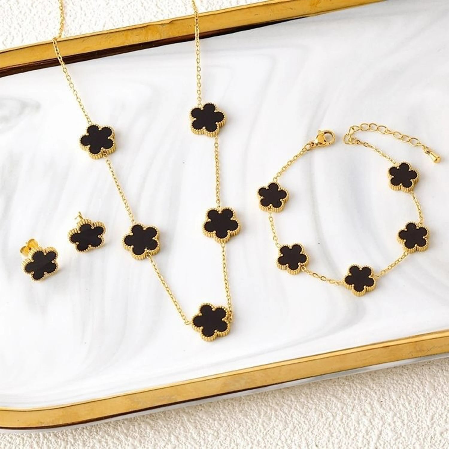 18K gold-plated clover jewelry set with stainless steel necklace, earrings, and bracelet for women