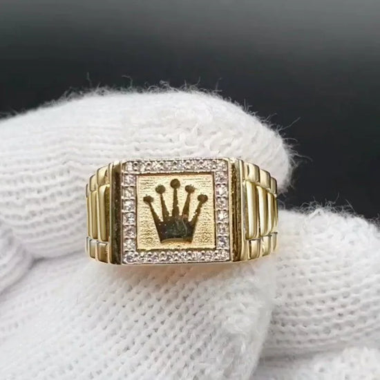 Retro Gold‑Color Crown Ring for Men – Inlaid Shiny Zircon Drip‑Oil Design, Luxury Vintage Fashion Accessory, Bold Male Jewelry