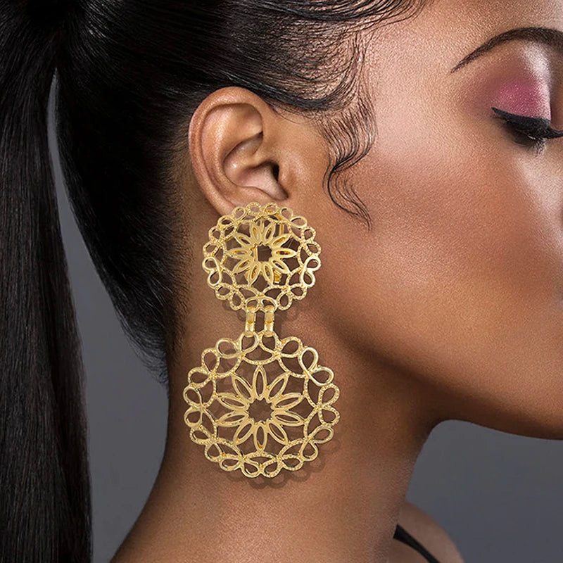 Women’s two-tone round big drop earrings in zinc alloy, luxury-inspired fashion jewelry for weddings and parties